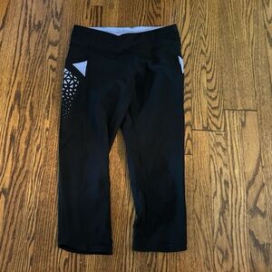 Ivivva Cropped Black Pants